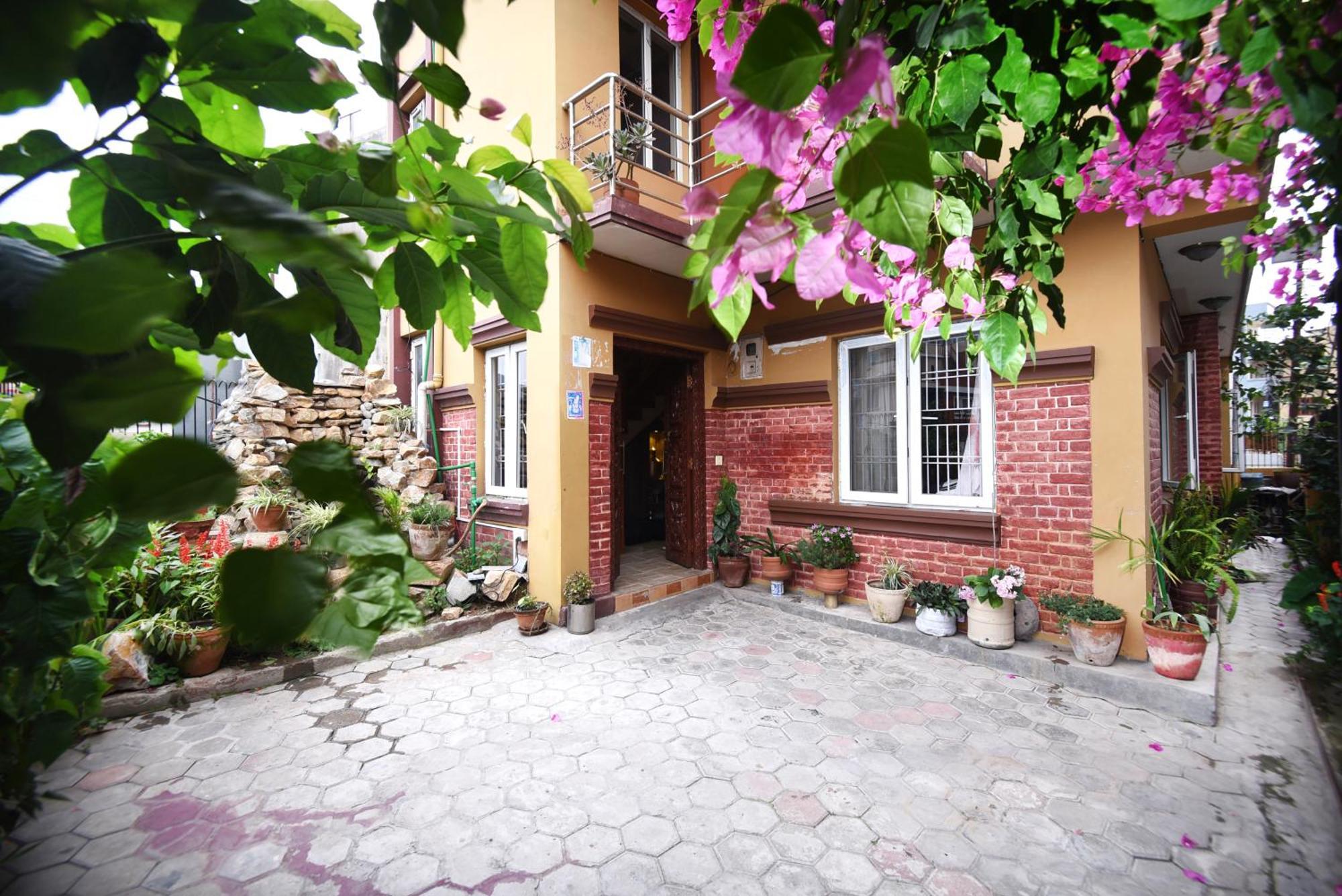 Mums Homestay & Studio Apartments Katmandu Zewnętrze zdjęcie